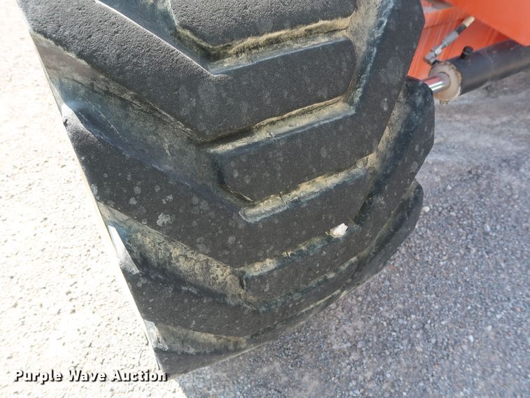 image for item DG7036 2010 JLG 800AJ boom lift