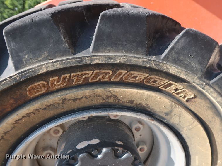 image for item DG7036 2010 JLG 800AJ boom lift