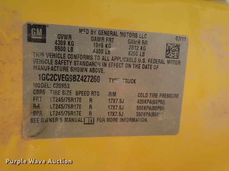 image for item DG7037 2011 Chevrolet Silverado 2500HD Ext. Cab pickup truck