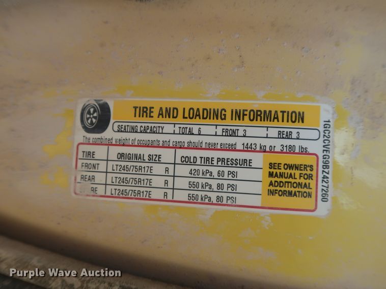 image for item DG7037 2011 Chevrolet Silverado 2500HD Ext. Cab pickup truck