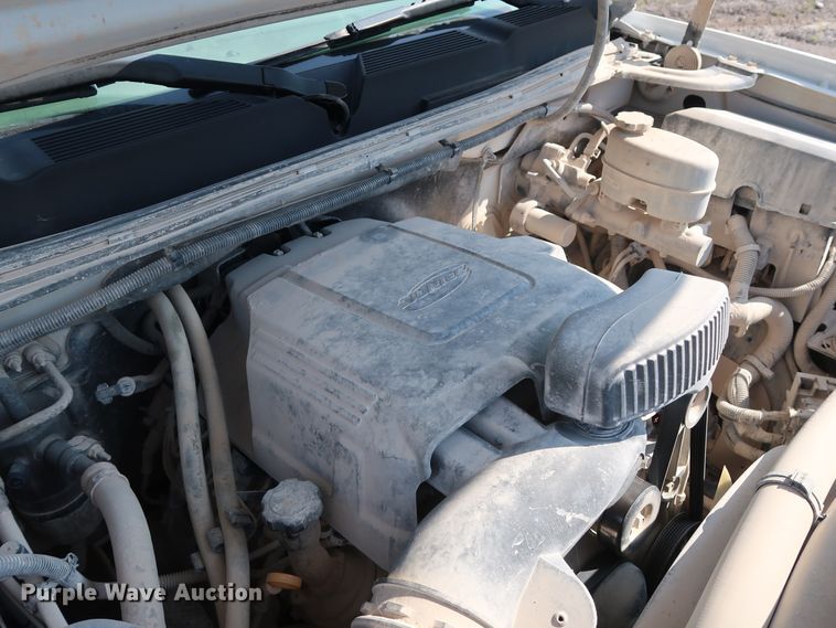 image for item DG7038 2013 Chevrolet Silverado 2500HD Ext. Cab pickup truck