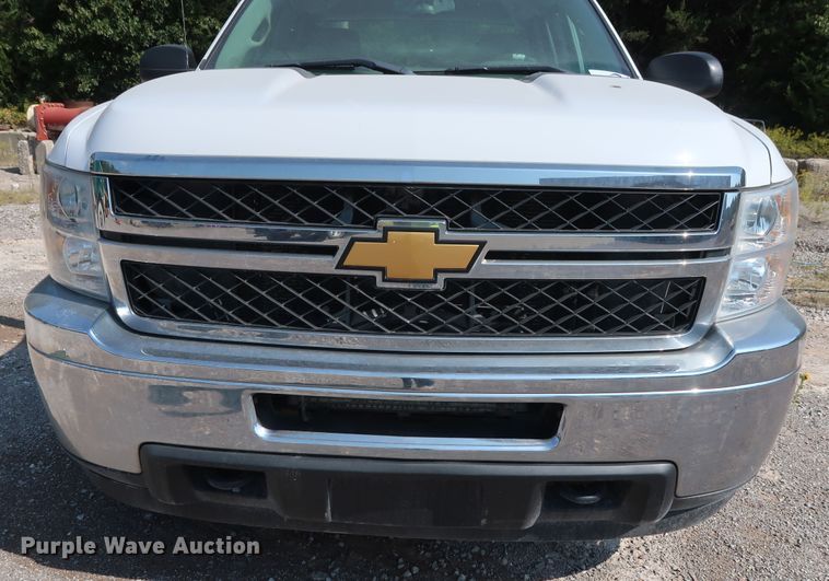 image for item DG7038 2013 Chevrolet Silverado 2500HD Ext. Cab pickup truck