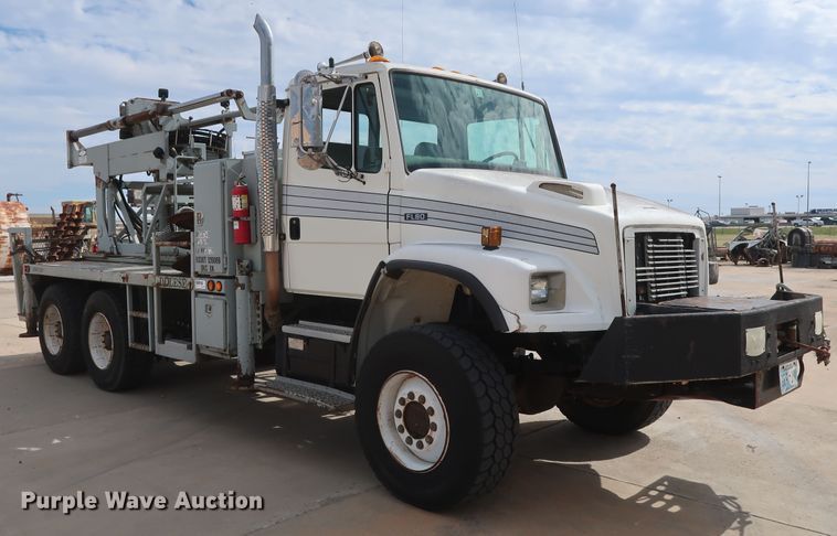 image for item DG7040 1996 Freightliner FL80 drilling rig truck