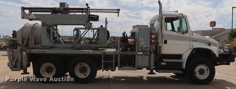 image for item DG7040 1996 Freightliner FL80 drilling rig truck