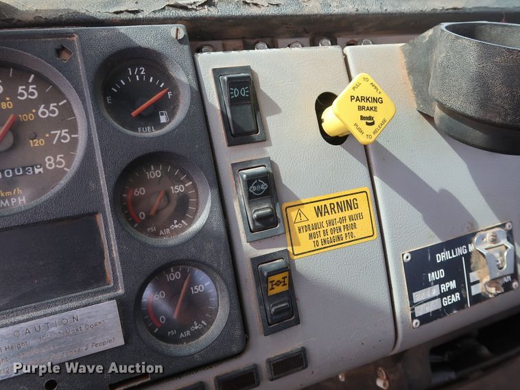 image for item DG7040 1996 Freightliner FL80 drilling rig truck