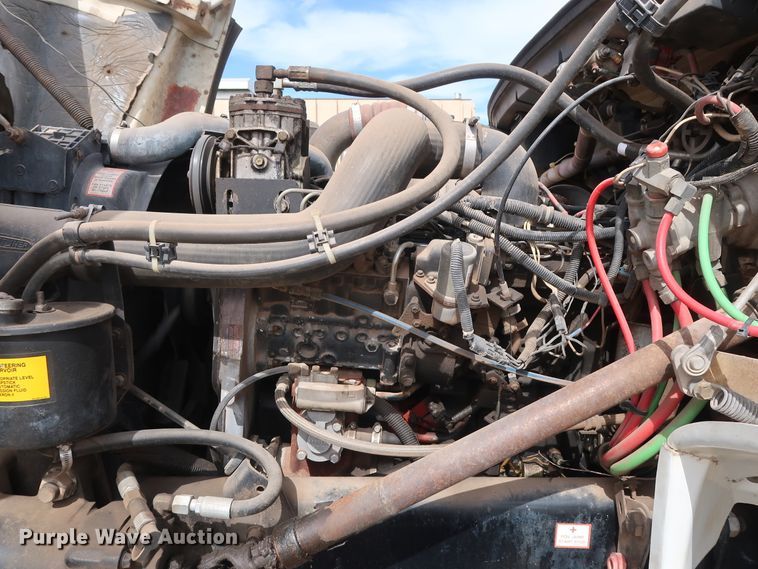 image for item DG7040 1996 Freightliner FL80 drilling rig truck