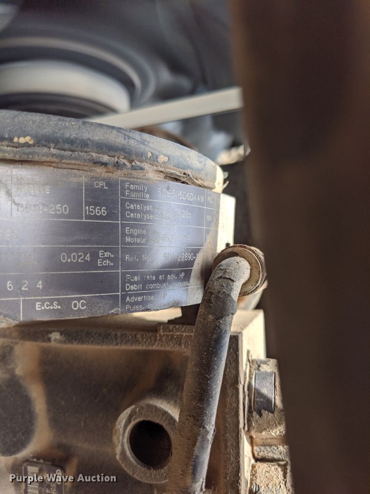 image for item DG7040 1996 Freightliner FL80 drilling rig truck