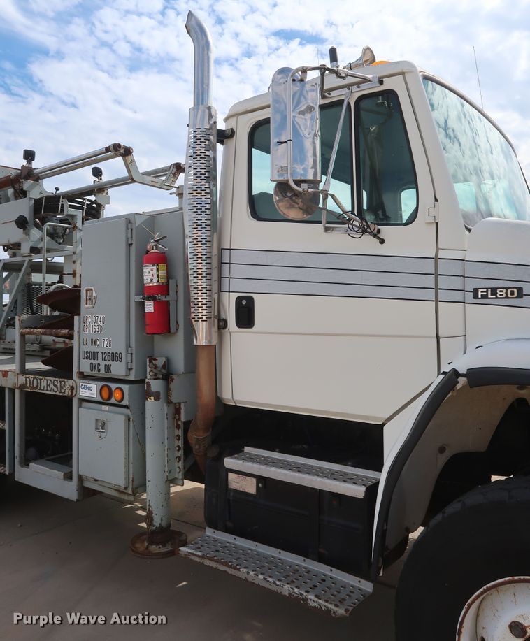 image for item DG7040 1996 Freightliner FL80 drilling rig truck