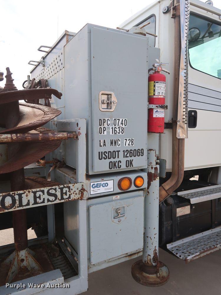 image for item DG7040 1996 Freightliner FL80 drilling rig truck