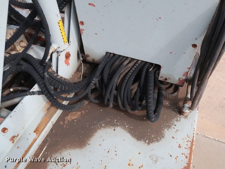 image for item DG7040 1996 Freightliner FL80 drilling rig truck