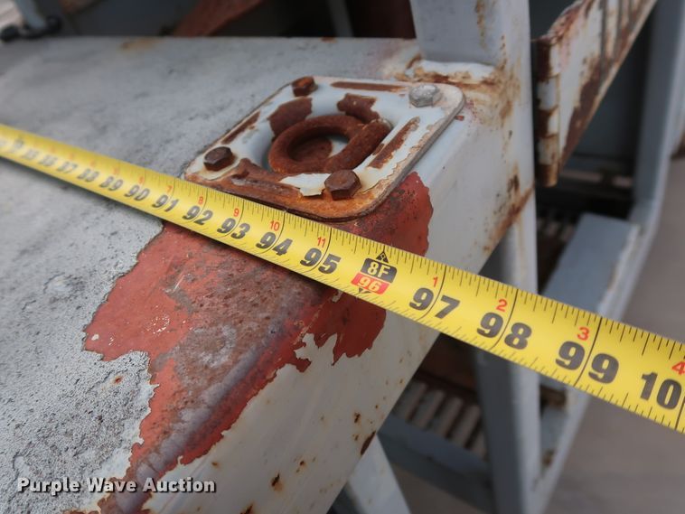 image for item DG7040 1996 Freightliner FL80 drilling rig truck