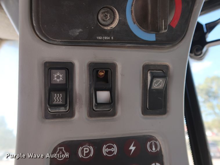 image for item DG7041 2005 Caterpillar 950G Series II wheel loader