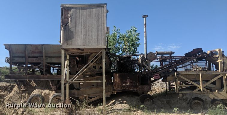 image for item DH3584 1952 Cedarapids 5X14 jaw crushing plant