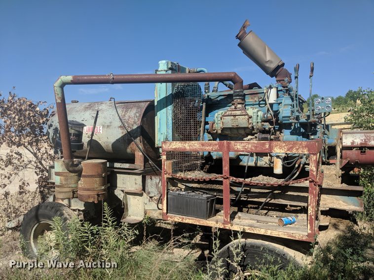 image for item DH3584 1952 Cedarapids 5X14 jaw crushing plant