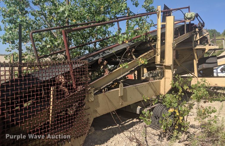 image for item DH3584 1952 Cedarapids 5X14 jaw crushing plant