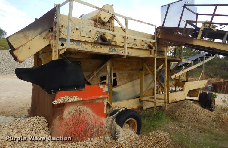 image for item DH3584 1952 Cedarapids 5X14 jaw crushing plant