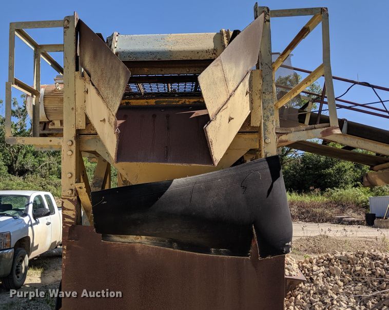 image for item DH3584 1952 Cedarapids 5X14 jaw crushing plant