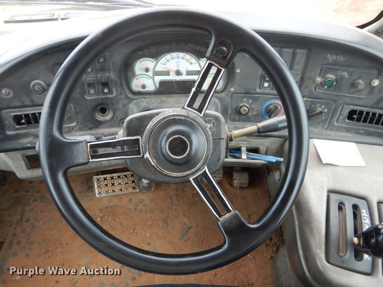 image for item DH3589 2005 Caterpillar 730 haul truck