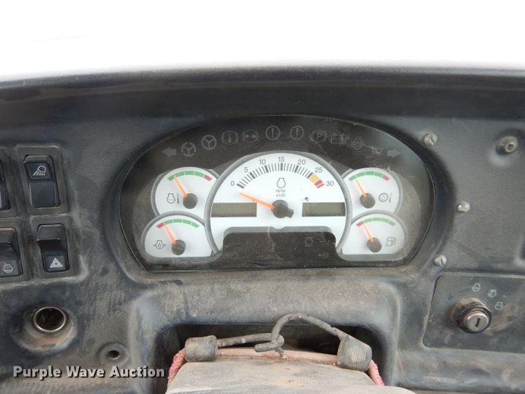 image for item DH3589 2005 Caterpillar 730 haul truck