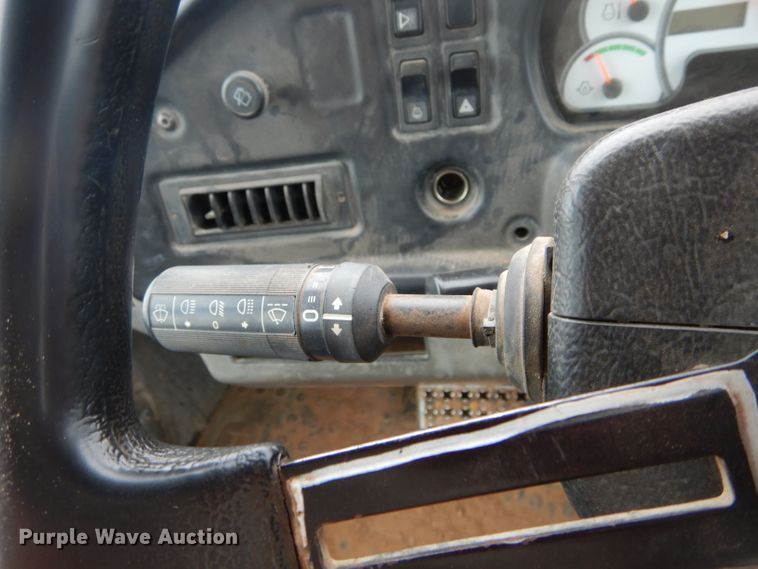 image for item DH3589 2005 Caterpillar 730 haul truck