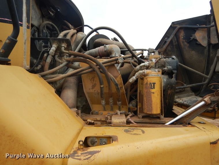 image for item DH3589 2005 Caterpillar 730 haul truck