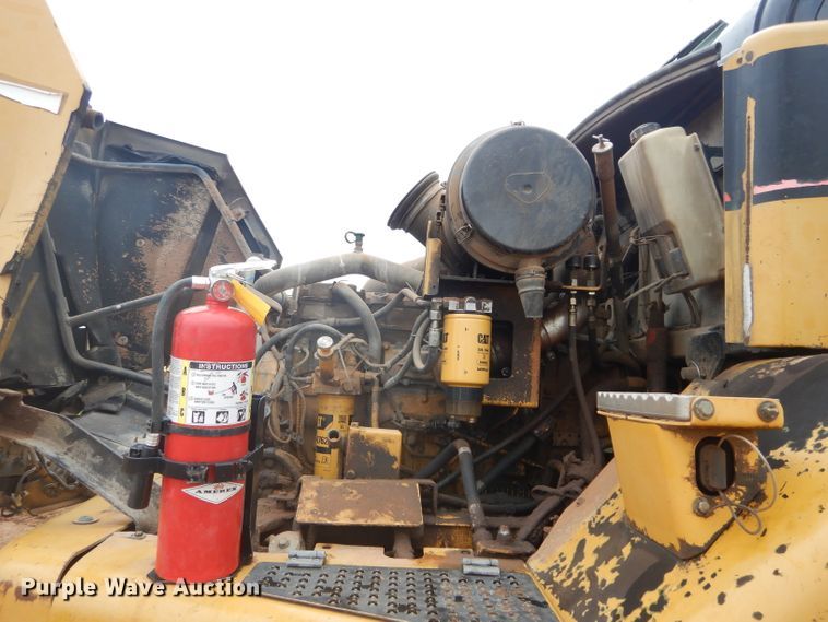 image for item DH3589 2005 Caterpillar 730 haul truck