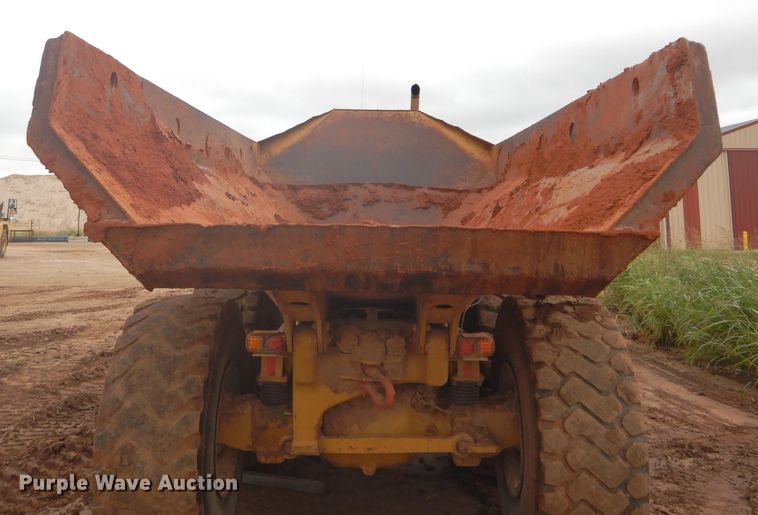 image for item DH3589 2005 Caterpillar 730 haul truck