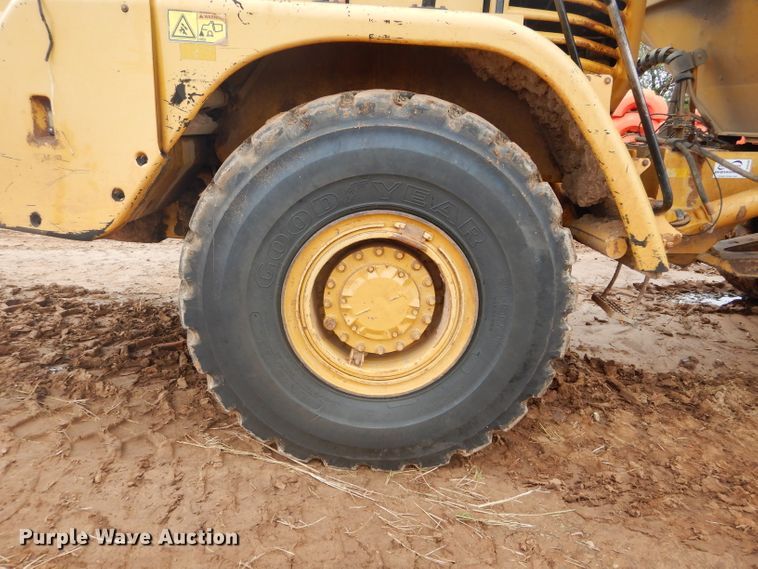 image for item DH3589 2005 Caterpillar 730 haul truck