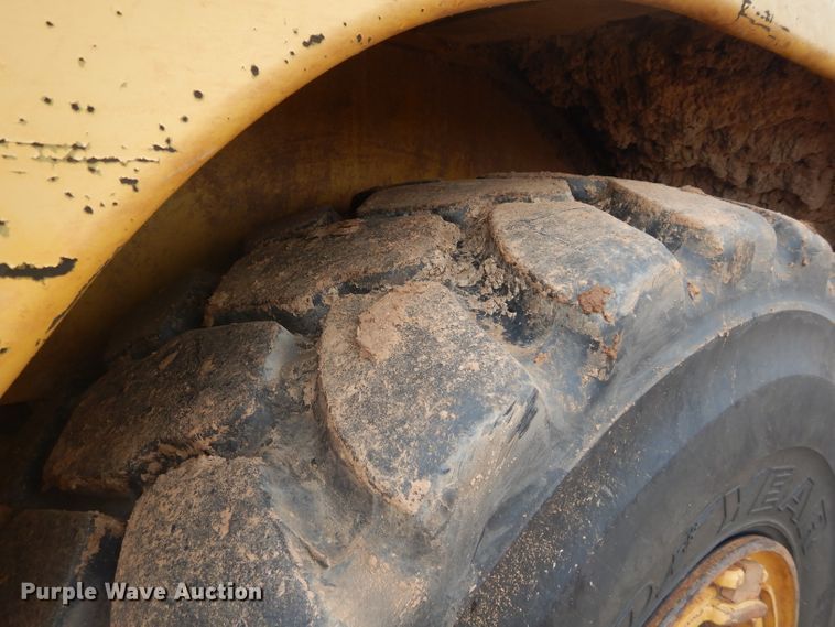 image for item DH3589 2005 Caterpillar 730 haul truck