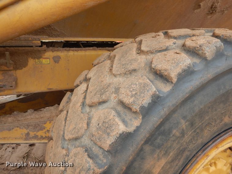 image for item DH3589 2005 Caterpillar 730 haul truck