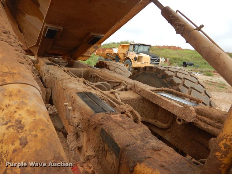 image for item DH3591 2006 Komatsu HM300-2 haul truck