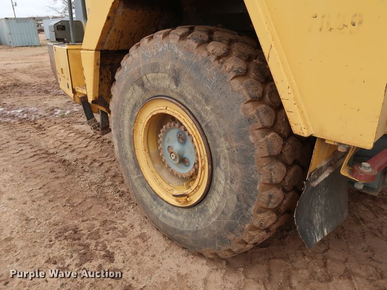 image for item DH3591 2006 Komatsu HM300-2 haul truck