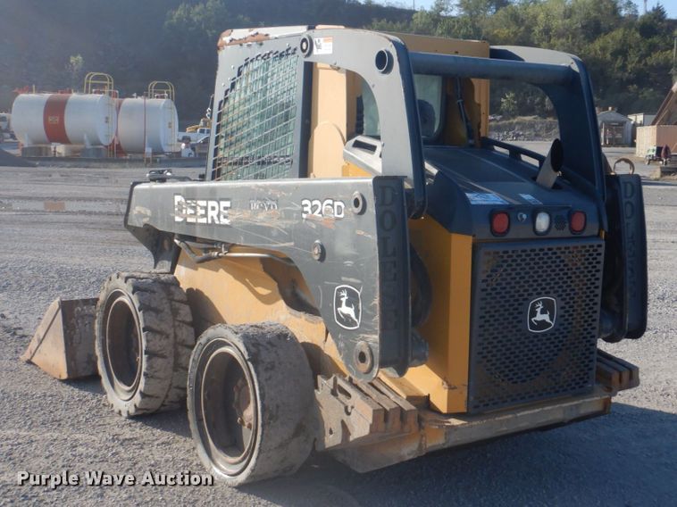 image for item DI2346 2011 John Deere 326D skid steer