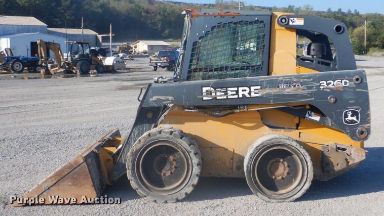 image for item DI2346 2011 John Deere 326D skid steer