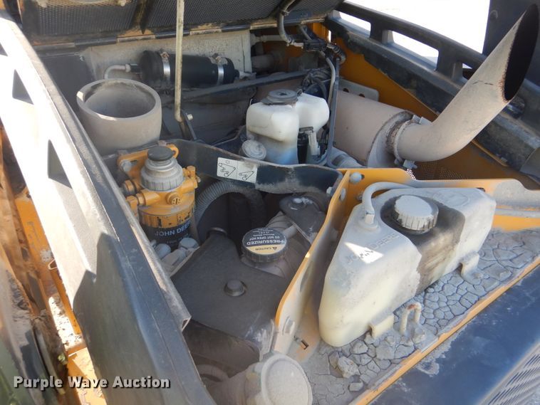 image for item DI2346 2011 John Deere 326D skid steer