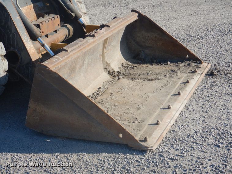 image for item DI2346 2011 John Deere 326D skid steer