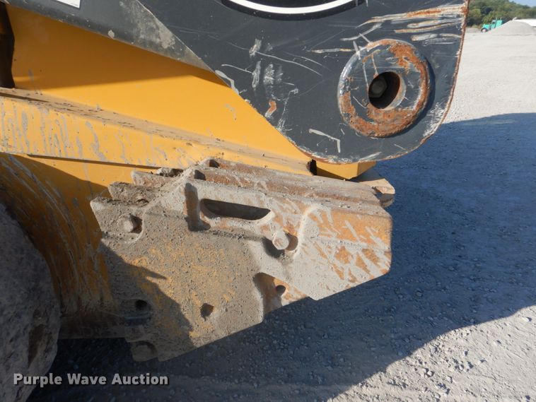 image for item DI2346 2011 John Deere 326D skid steer