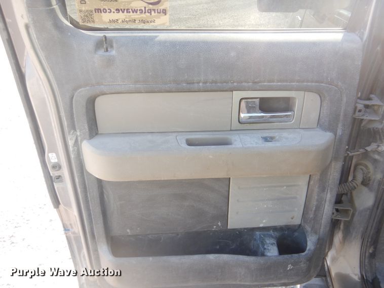 image for item DI2347 2009 Ford F150 XLT SuperCrew pickup truck