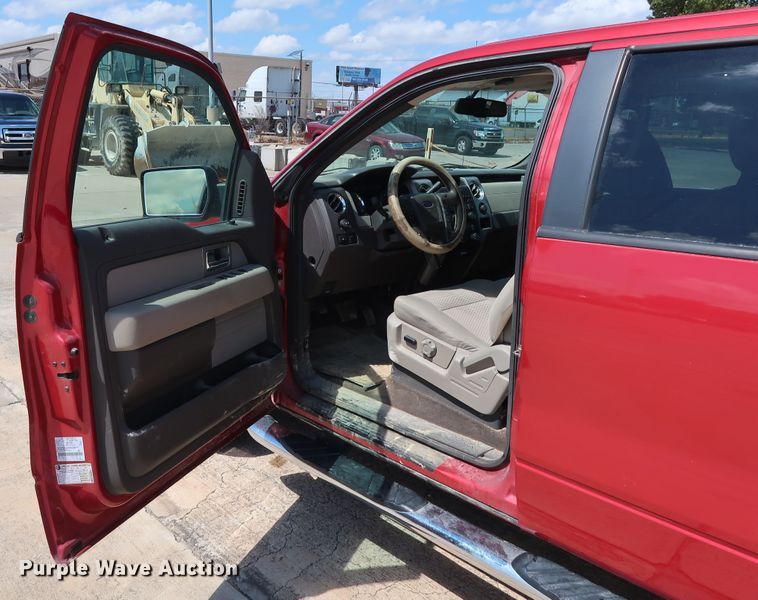 image for item GE9001 2009 Ford F150 XLT SuperCrew pickup truck