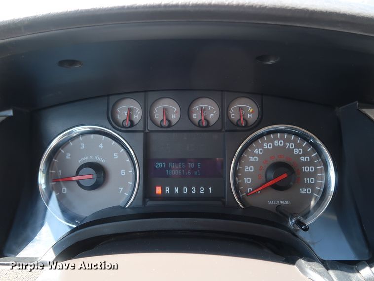 image for item GE9001 2009 Ford F150 XLT SuperCrew pickup truck