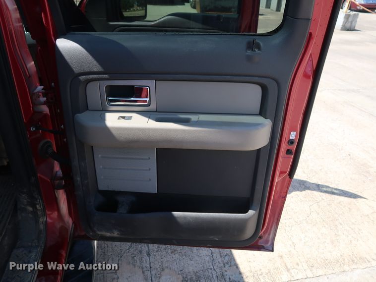 image for item GE9001 2009 Ford F150 XLT SuperCrew pickup truck