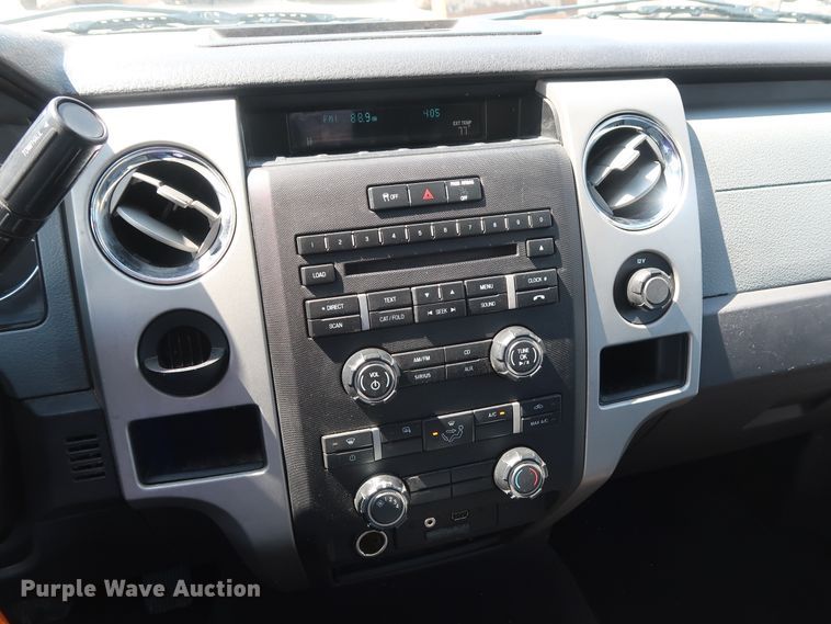 image for item GE9002 2011 Ford F150 XLT SuperCrew pickup truck