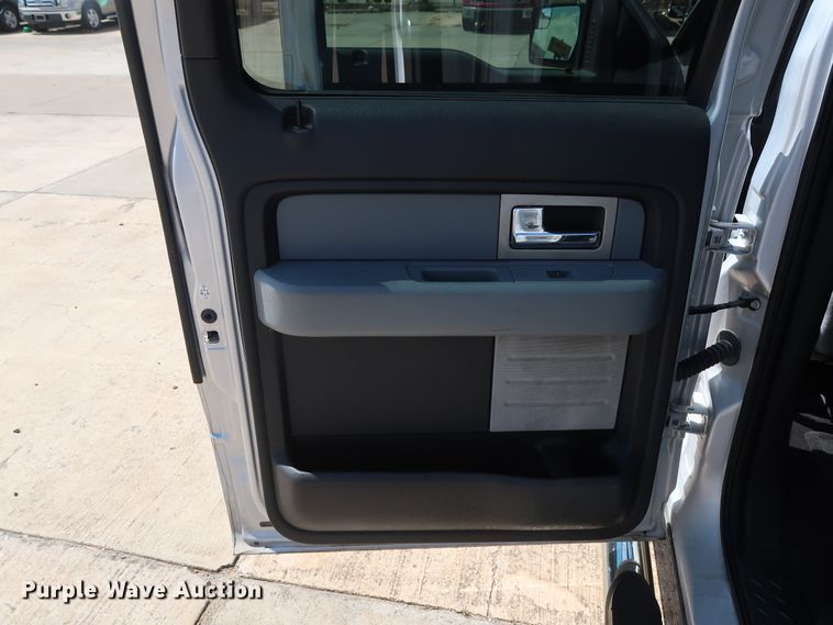 image for item GE9002 2011 Ford F150 XLT SuperCrew pickup truck