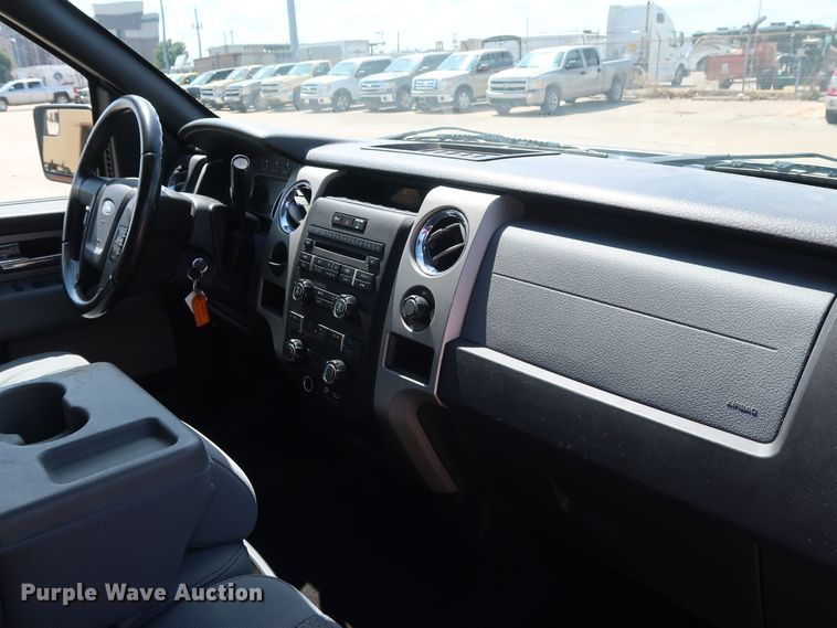 image for item GE9002 2011 Ford F150 XLT SuperCrew pickup truck