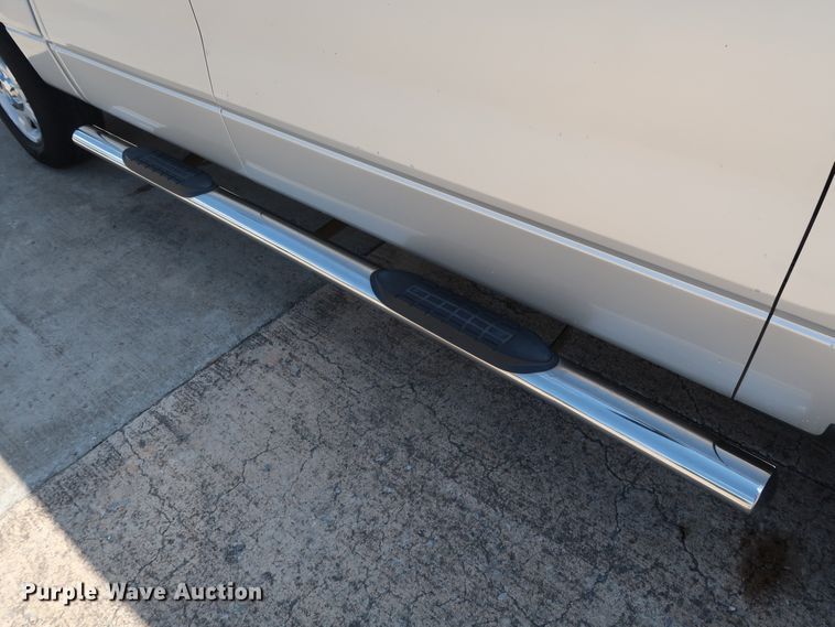 image for item GE9002 2011 Ford F150 XLT SuperCrew pickup truck