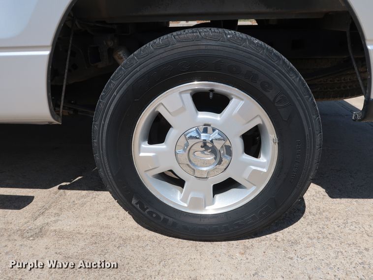 image for item GE9002 2011 Ford F150 XLT SuperCrew pickup truck