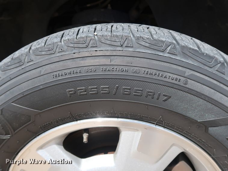 image for item GE9002 2011 Ford F150 XLT SuperCrew pickup truck