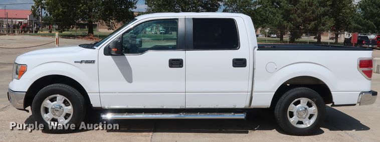 image for item GE9003 2013 Ford F150 XLT SuperCrew pickup truck