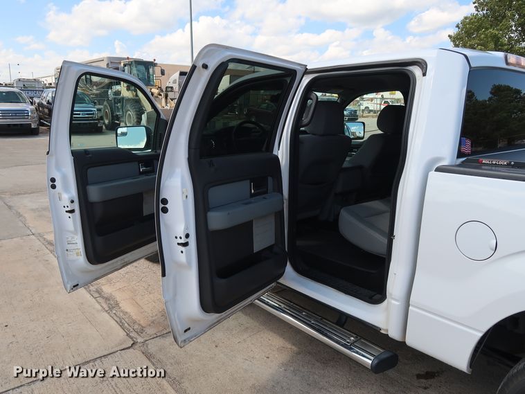 image for item GE9003 2013 Ford F150 XLT SuperCrew pickup truck