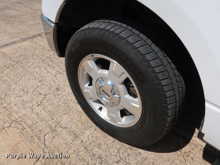 image for item GE9003 2013 Ford F150 XLT SuperCrew pickup truck